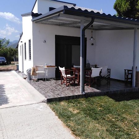 Σπίτι Με Σοφίτα Μπροστά Στη Θάλασσα Villa Trapeza  Luaran gambar